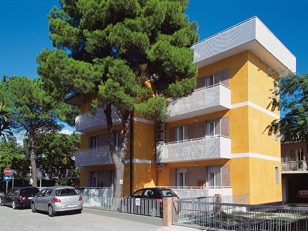 Ferienwohnung Patrizia Lignano Sabbiadoro Exterior foto